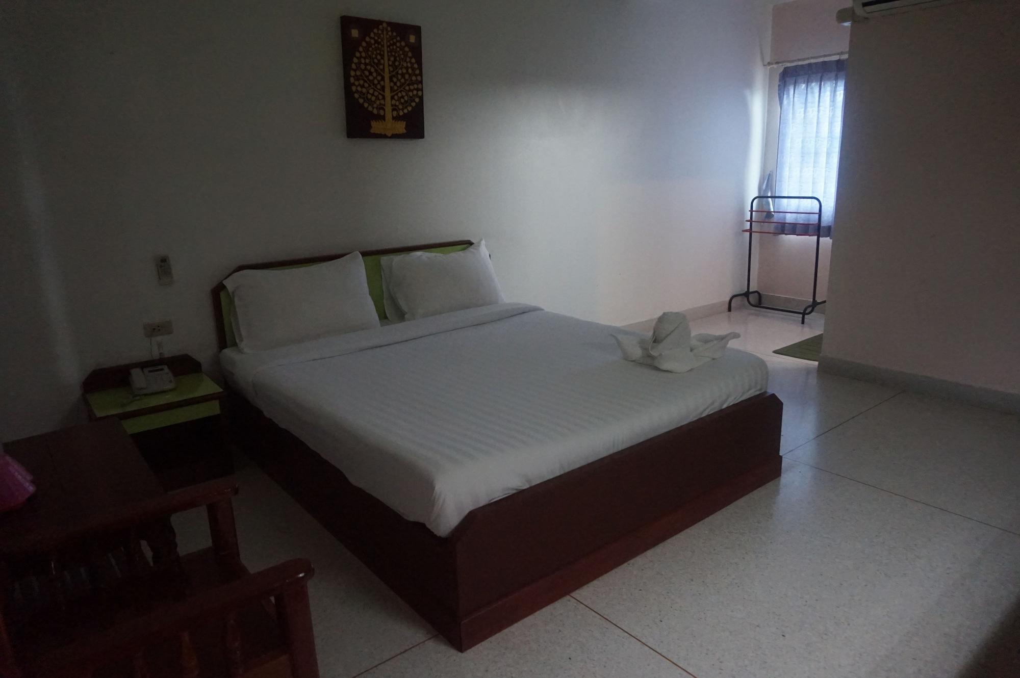 Metro Residence Surin Bagian luar foto