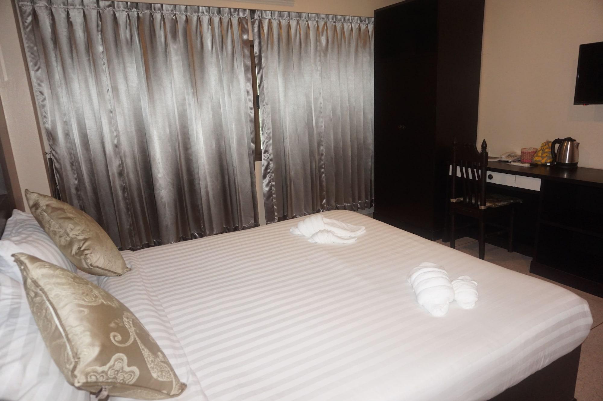 Metro Residence Surin Bagian luar foto