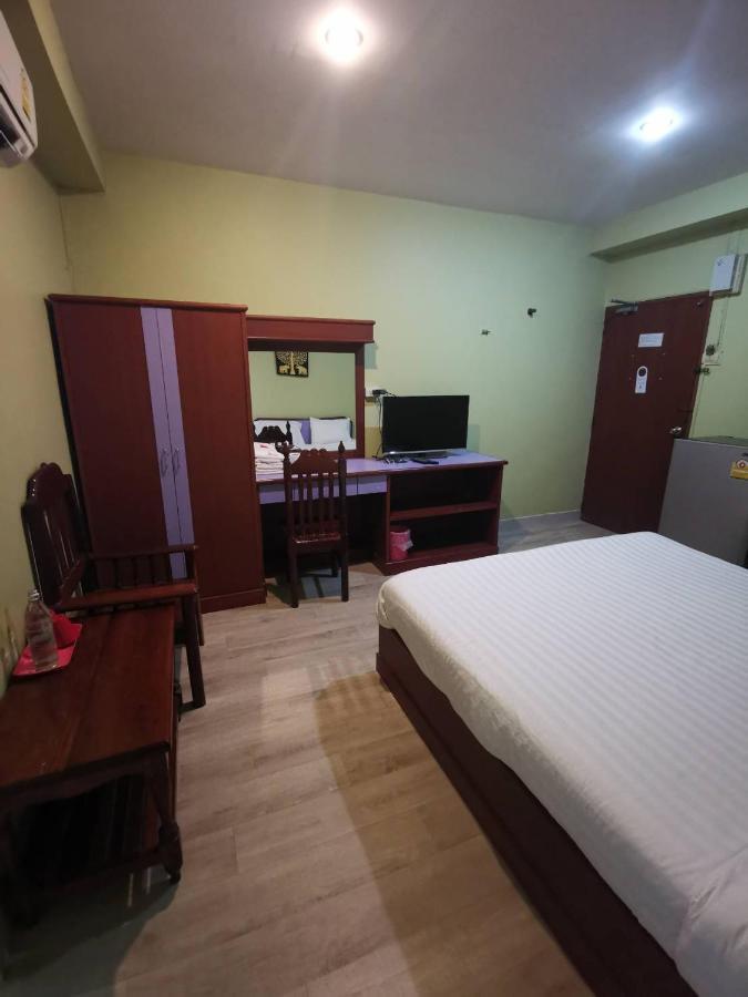 Metro Residence Surin Bagian luar foto