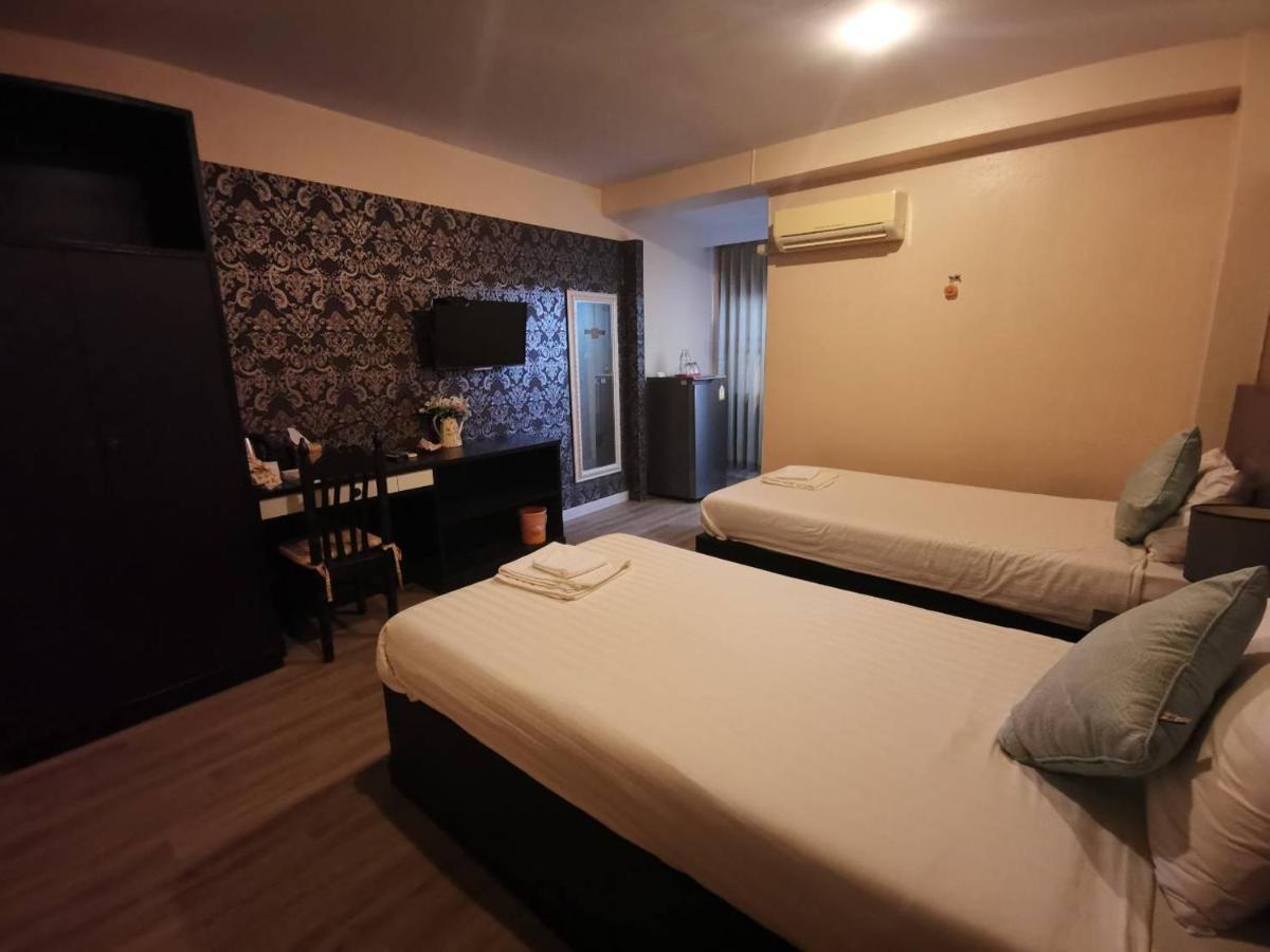 Metro Residence Surin Bagian luar foto