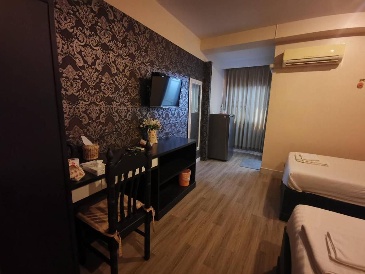 Metro Residence Surin Bagian luar foto