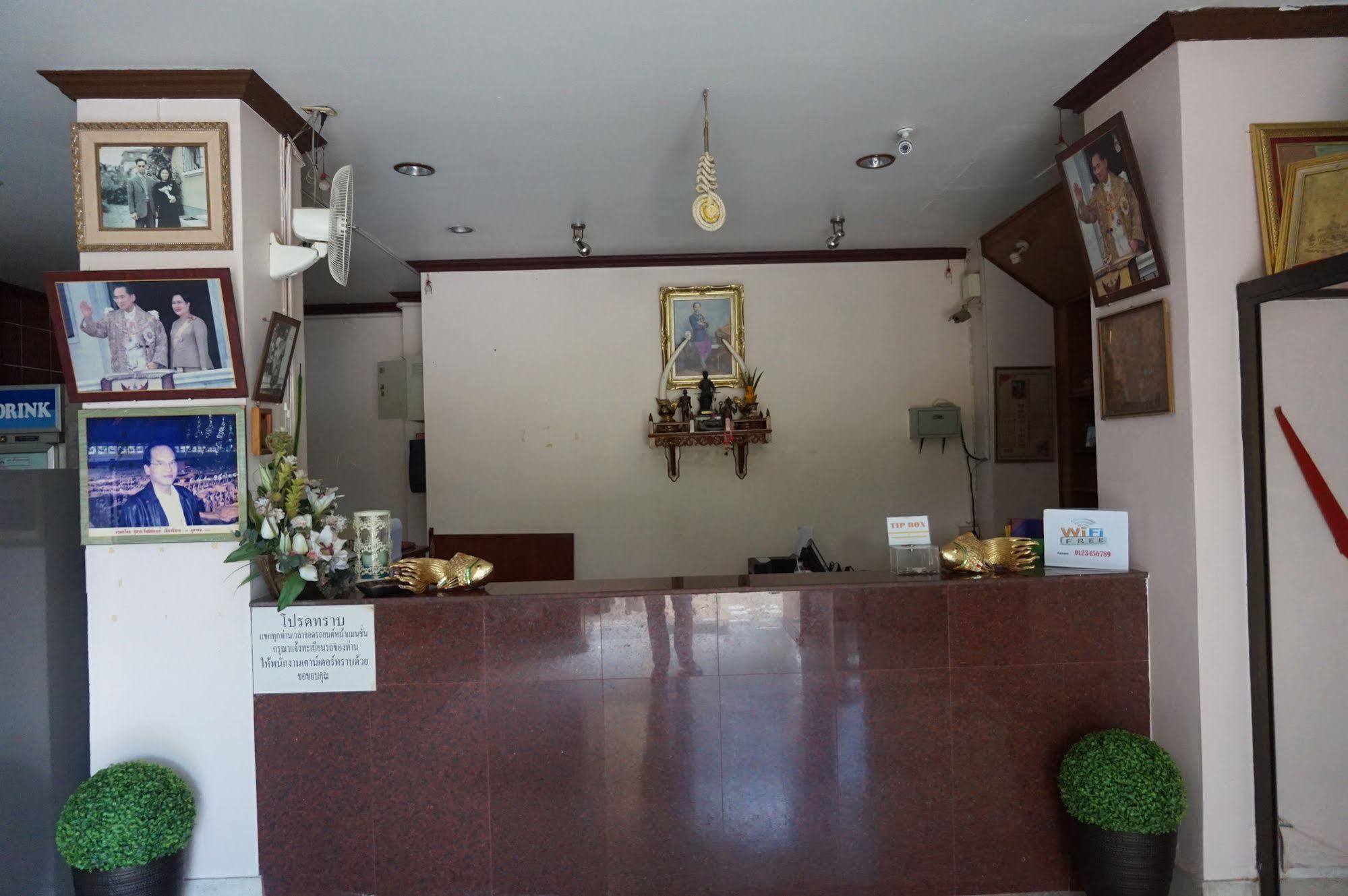 Metro Residence Surin Bagian luar foto